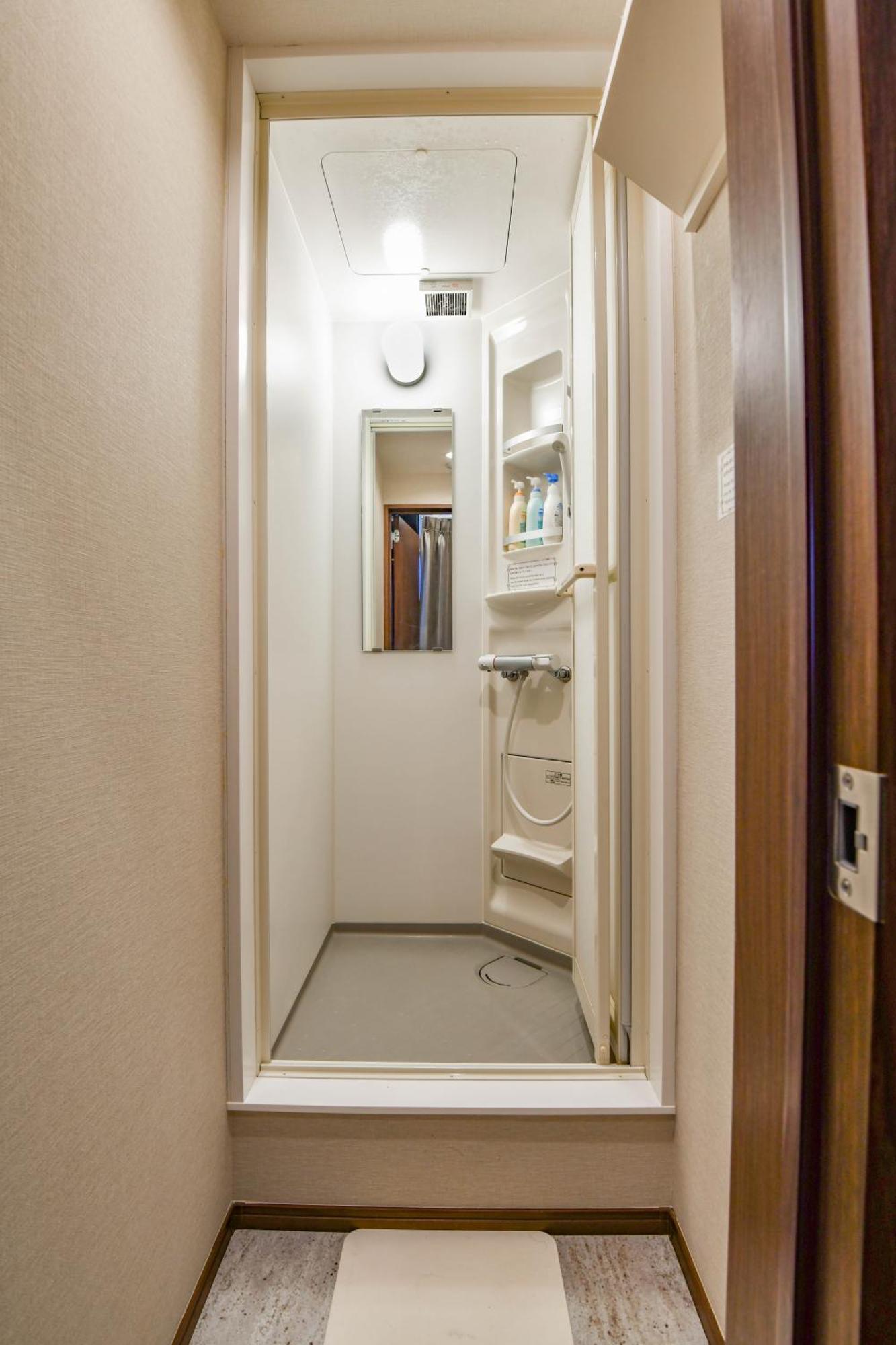H2o Otorii - Male Only * Tokio