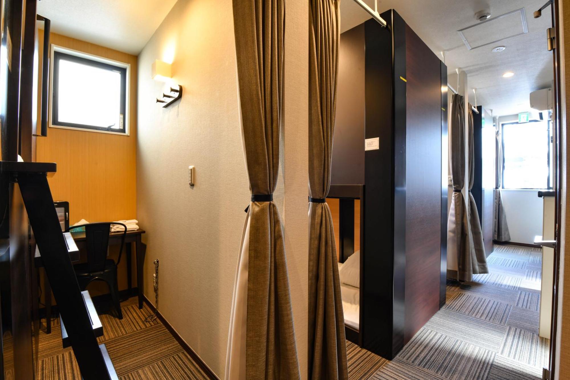 H2o Otorii - Male Only Hostal Tokio